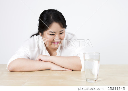 [PHO193] fat woman_153 15851545