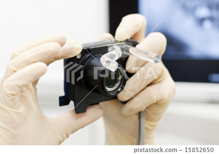 Intraoral photographing scene 15852650