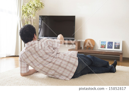 Men watching TV Men watching TV 15852817