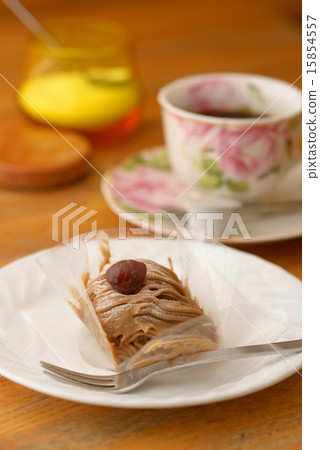 Mont Blanc  15854557