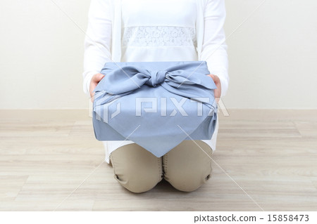 Gifts gifts 15858473