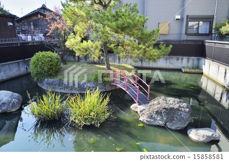 菅原天滿區出生池塘 菅原天滿區出生池塘 15858581