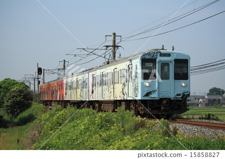 The 105 series train for Wakayama line and Sakurai line The 105 series train for Wakayama line and Sakurai line 15858827