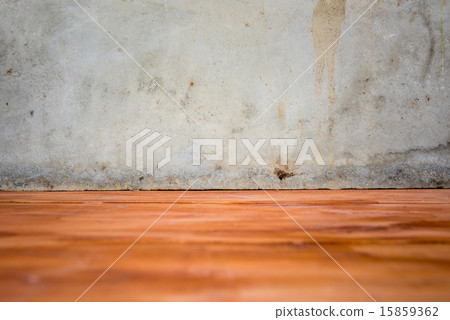 cement wall and wood floor 15859362