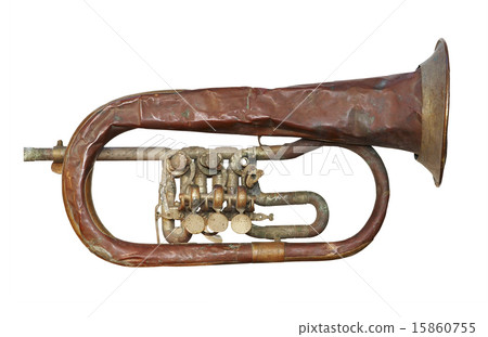 old broken trumpet - isolated 15860755