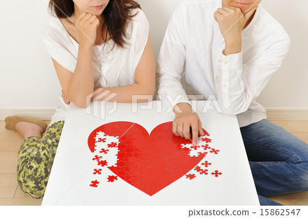 A man and woman couple troubled by love 15862547