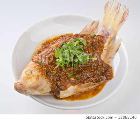 steamed fish chinese style 15865146
