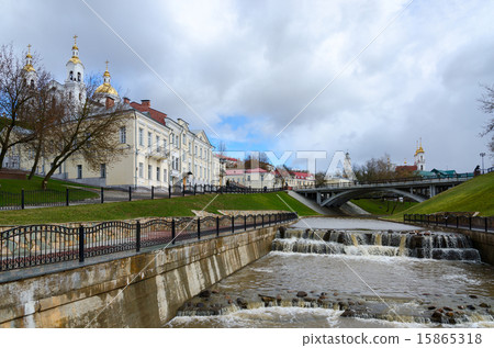 Estuary spring Vitba and views of Pushkin Bridge 15865318