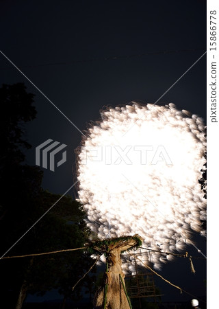 Shinoda's work fireworks 15866778