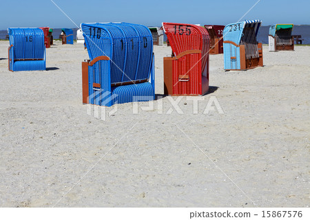 Wicker beach chairs on the beach of the Baltic Sea 15867576