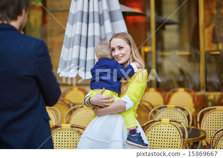 Mother in son in a Parisian cafe 15869667