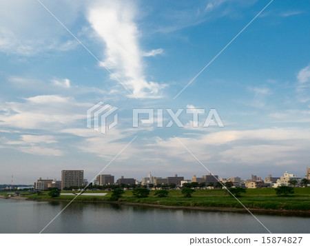 Miyazaki City Oyodogawa and the sky 15874827