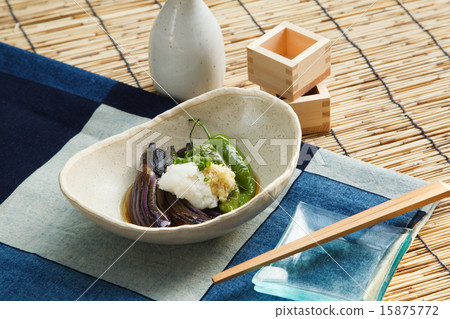 deep-fried and simmered eggplant 15875772