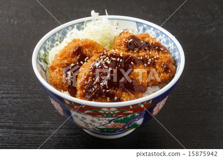 Tomato sauce cutlet on rice 15875942
