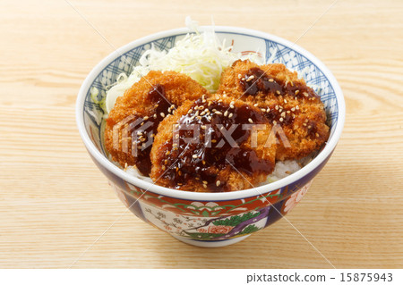 Tomato sauce cutlet on rice 15875943