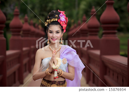 Thai Woman In Traditional Costume 15876934