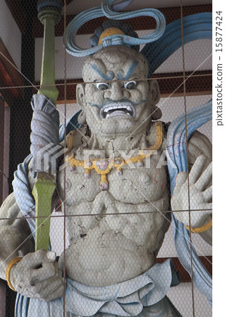 Statue of Nio at Echizen Daibutsu Temple in Katsuyama City, Fukui Prefecture 15877424