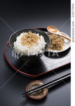 Crispy Japanese Peppermint Tsukudani and Rice 15877844