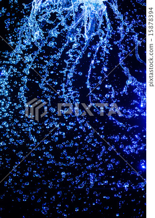 Abstract splashes of water 15878394