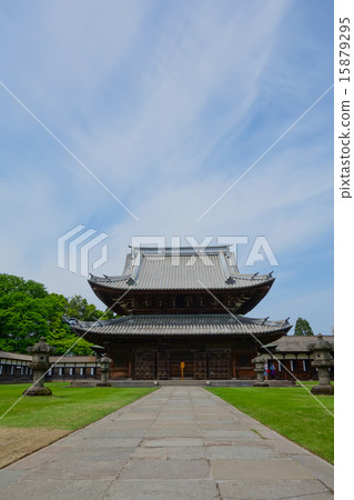 國寶Takaoka Yuzuriji寺佛教寺廟(富山,高岡) 國寶Takaoka Yuzuriji寺佛教寺廟(富山,高岡) 15879295