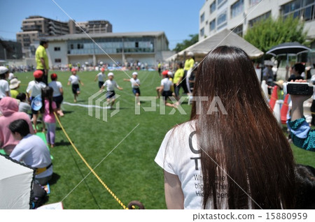 Parents of the athletic meet 15880959