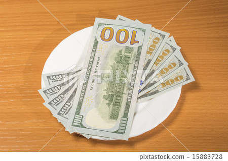 notes on a plate 15883728