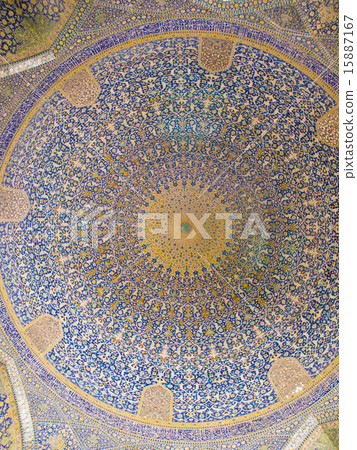 Dome of Shah mosque in Isfahan in Iran 15887167