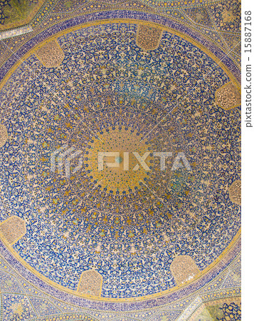 Dome of Shah mosque in Isfahan in Iran 15887168