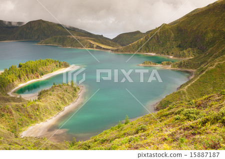 Caldera Lago di Fogo - lake on Azores Islands 15887187