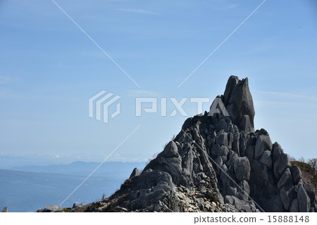 Obelisk of Phoenix Mountain 15888148