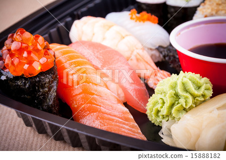 Assorted fish sushi with salmon caviar ikura 15888182