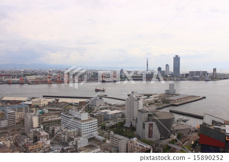 Scenery of the cityscape of Minato-ku, Osaka-shi 15890252