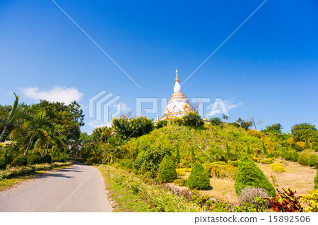 Pagoda of  Tha Ton Temple, Thailand. 15892506