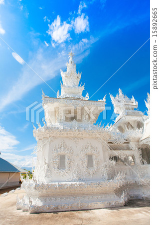Wat Rong Khun (White temple) in Chiang Rai Wat Rong Khun (White temple) in Chiang Rai 15892665
