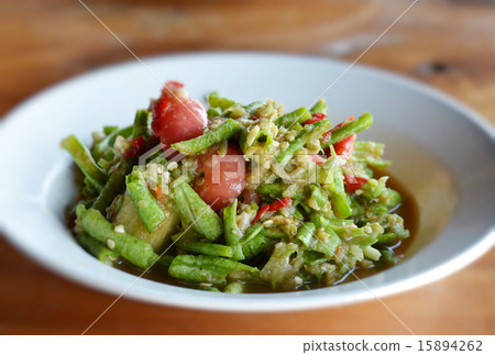 spicy salad 15894262