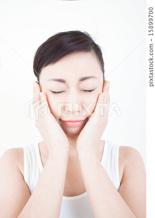 A young woman who does face care A young woman who does face care 15899700