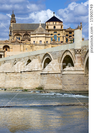 Mezquita and Roman Bridge in Cordoba Mezquita and Roman Bridge in Cordoba 15900749