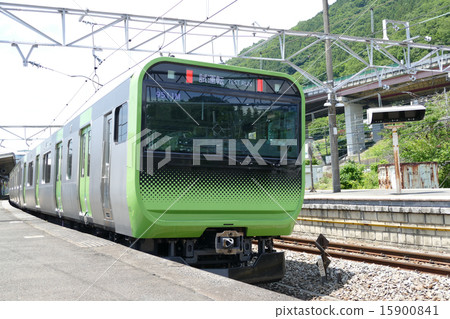 New Yamanote Line E235 series Sagamiko Lake Station 15900841