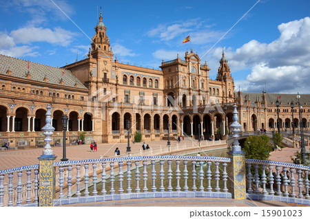 Plaza de Espana in Seville 15901023