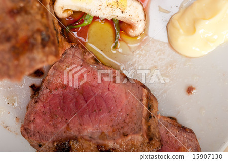 beef filet mignon grilled with vegetables beef filet mignon grilled with vegetables 15907130