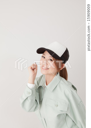 work clothes, fist pump, person 15909009