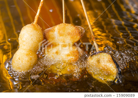 Fried skewers vegetables 15909089