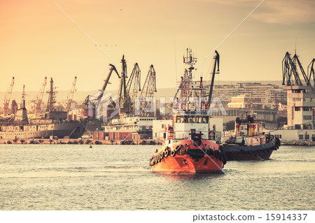 Tug boats are working in Varna harbor. Black Sea 15914337