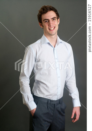Smiling business man 15916527
