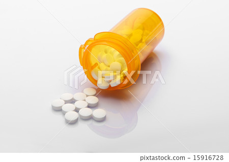 Pills 15916728