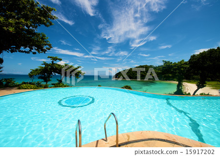 Infinity pool vacation on Boracay resort 15917202