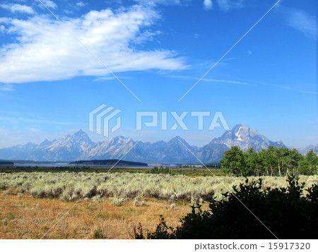Grand Teton National Park Teton Mountain Range of Jackson Hole and Prairie of Yamayounyo Grand Teton National Park Teton Mountain Range of Jackson Hole and Prairie of Yamayounyo 15917320