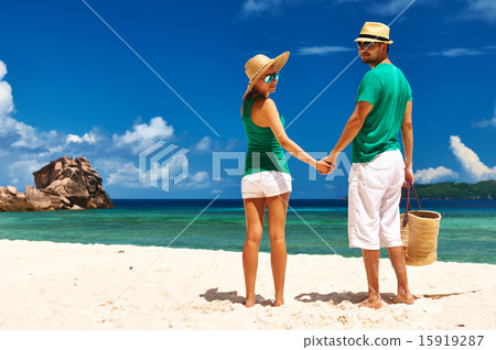 Couple on a beach at Seychelles 15919287