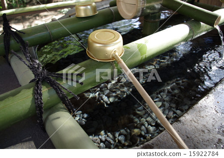 How to write handwaters 15922784