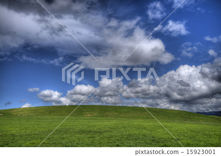 Beautiful Green Landscape Beautiful Green Landscape 15923001